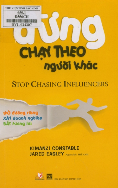 Đừng chạy theo người khác