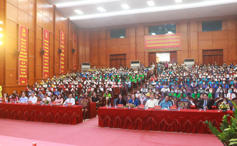 Đại biểu tham dự Lễ tổng kết và trao giải Đại sứ Văn hóa đọc tỉnh Bắc Ninh năm 2022