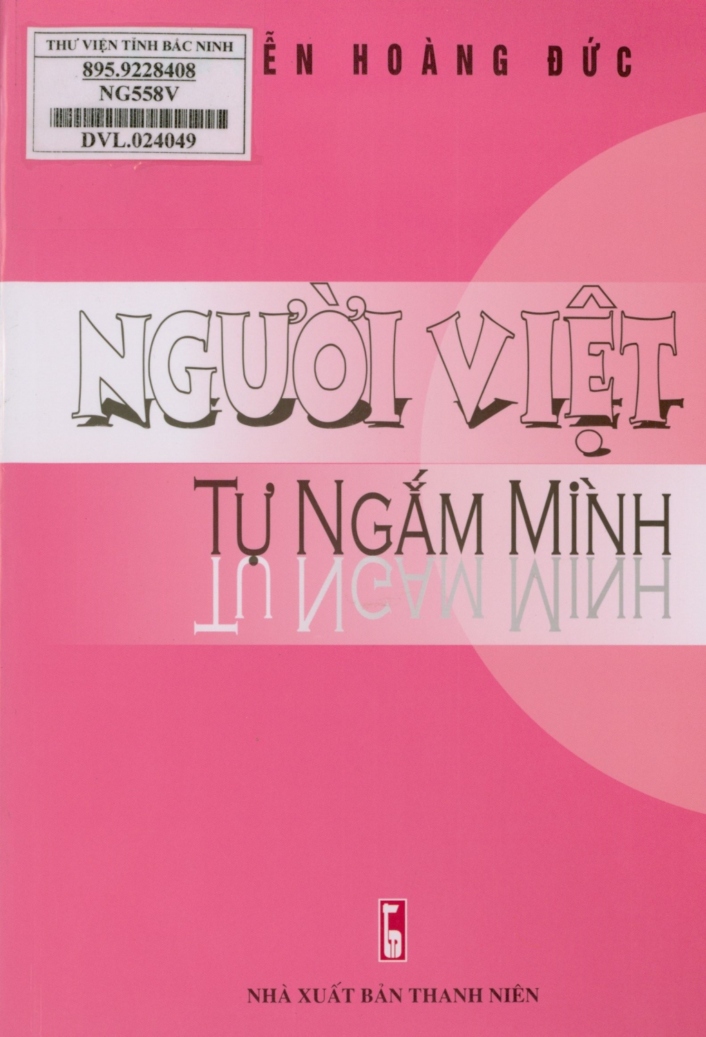 Người Việt tự ngắm mình